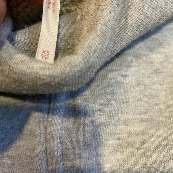 Free People Gray Sweatshirt Split Sides Tie Up Women’s Size XS - Picture 7 of 7